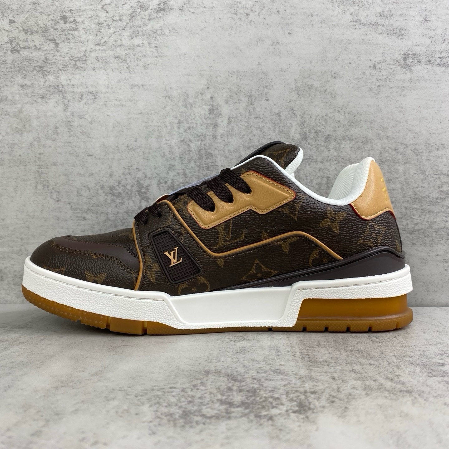 LV