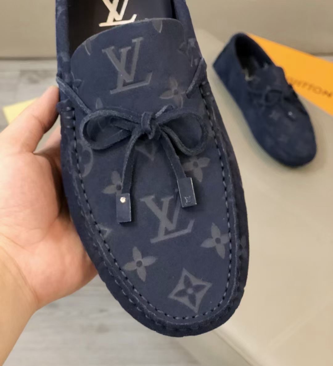 LV