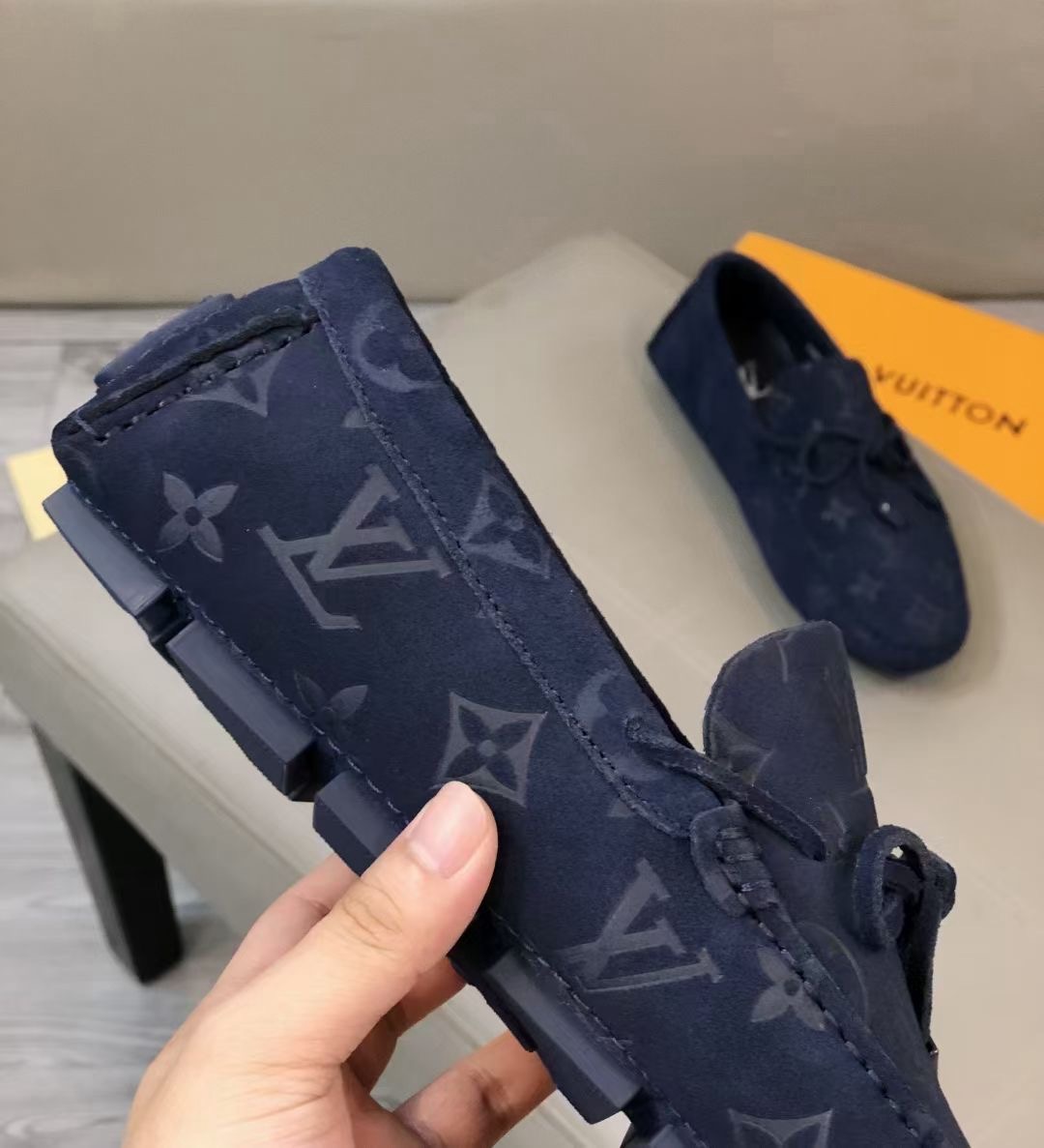 LV