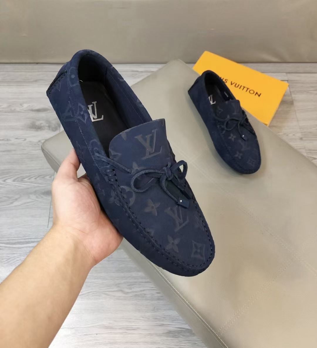LV