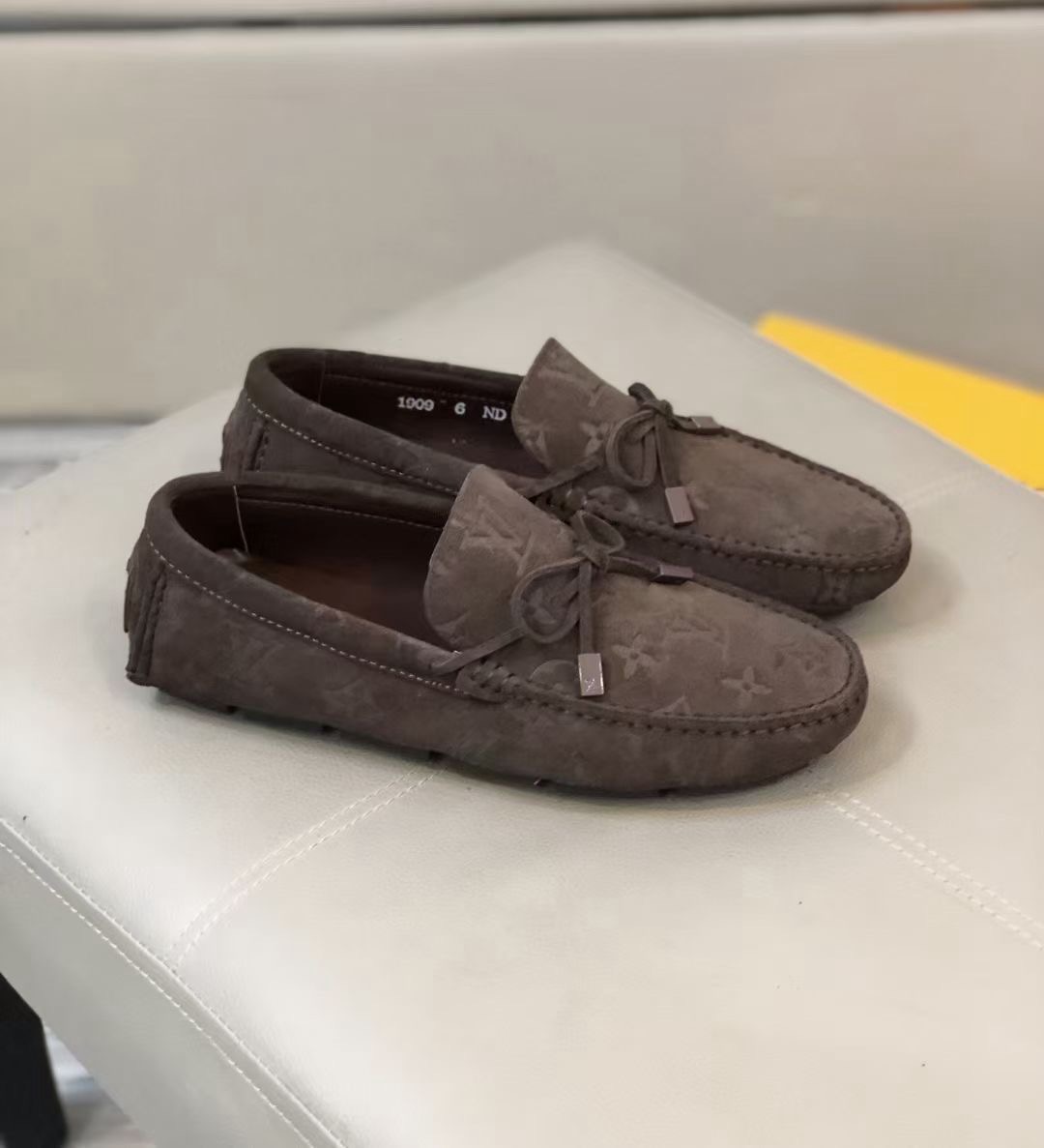 LV