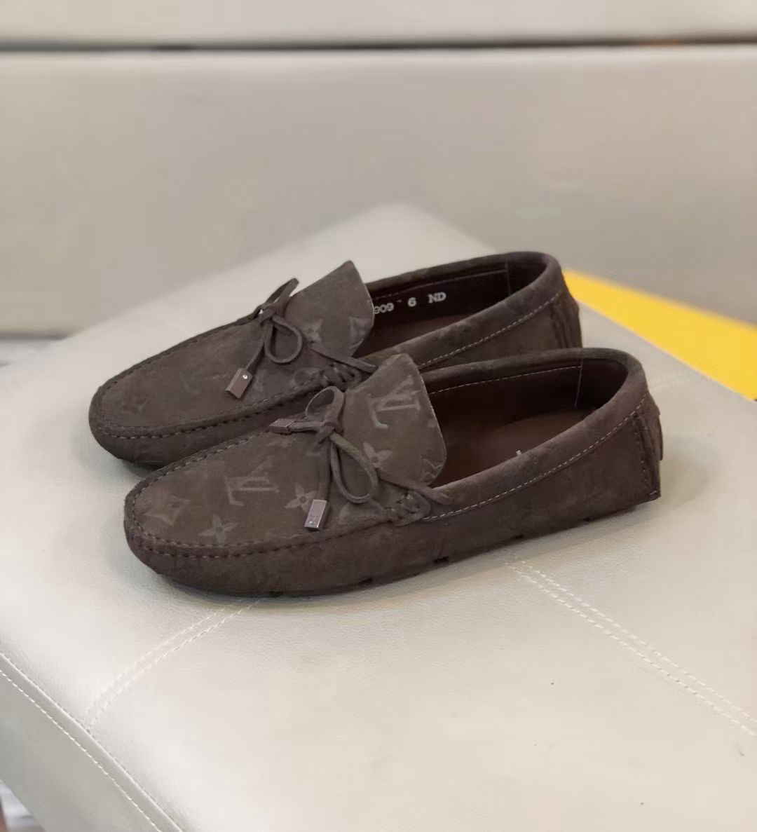 LV