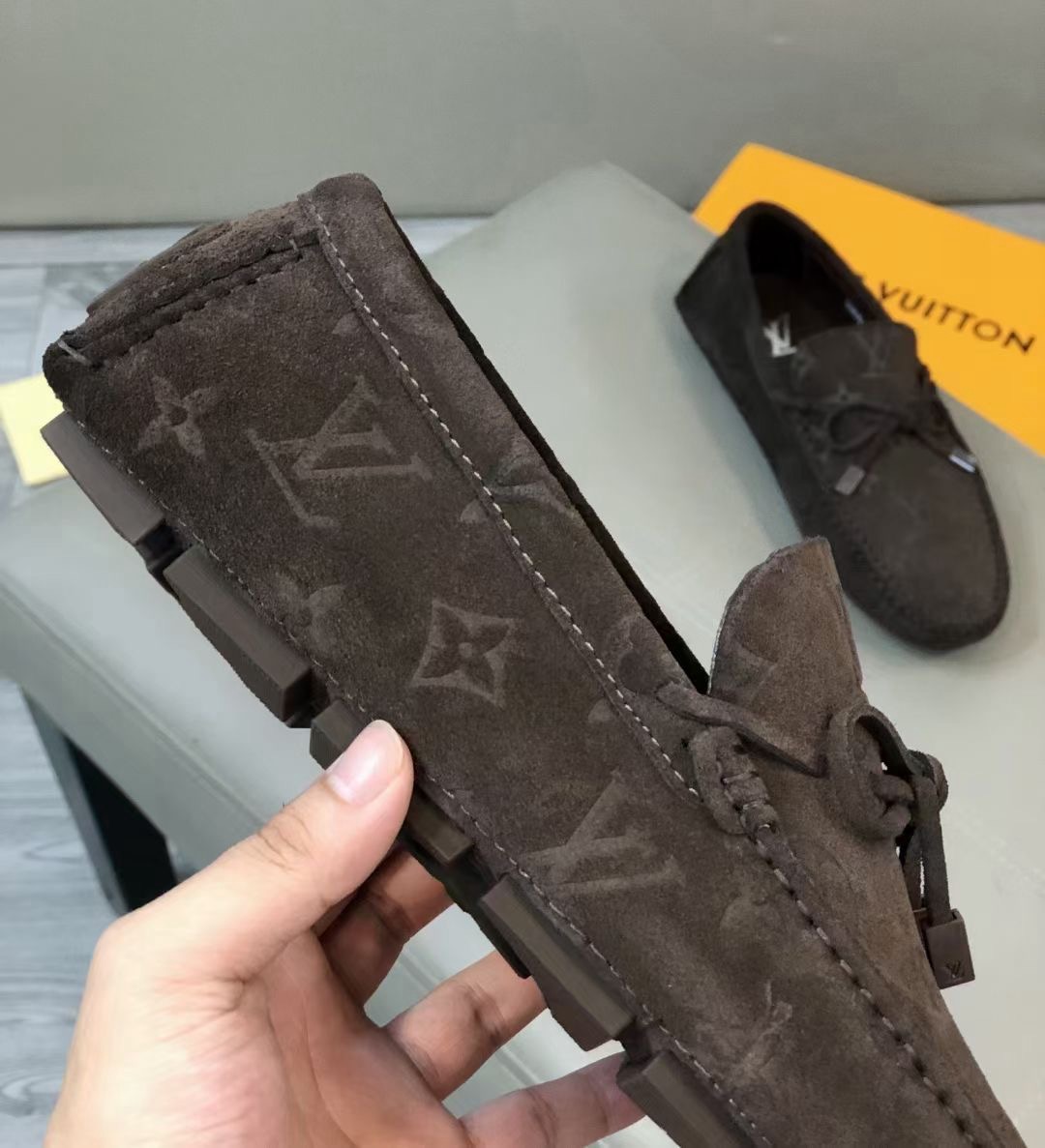 LV