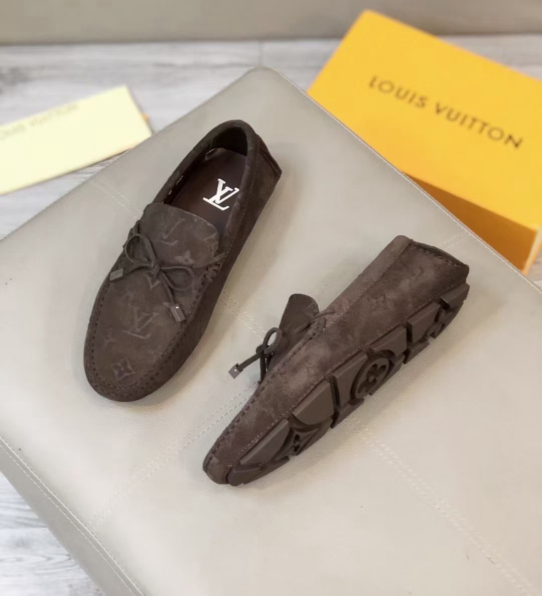 LV