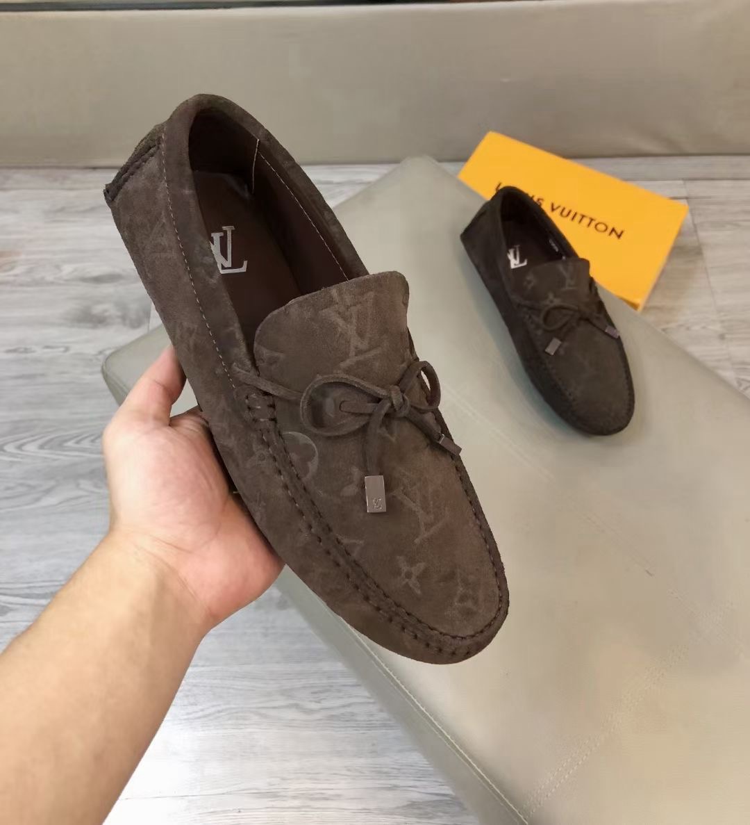 LV