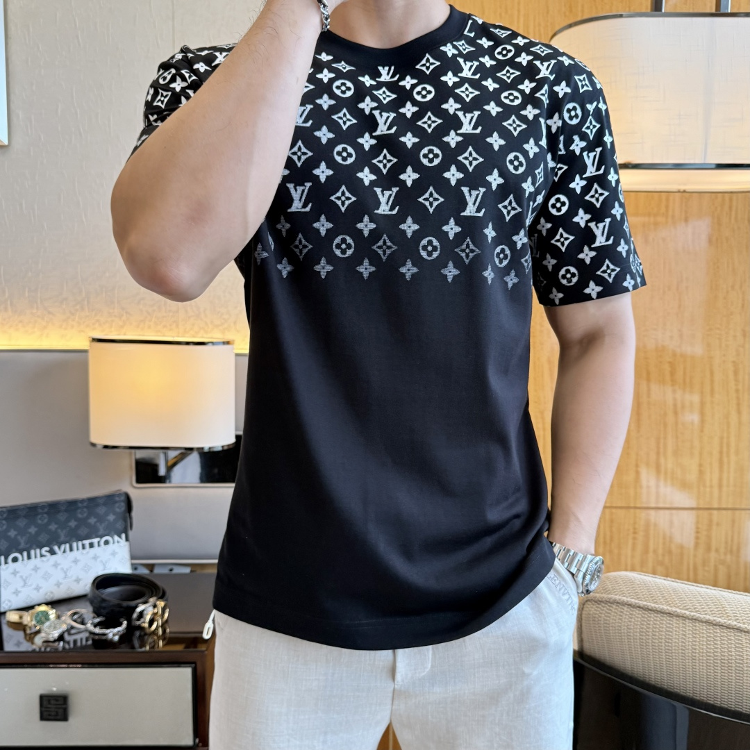 short sleeves