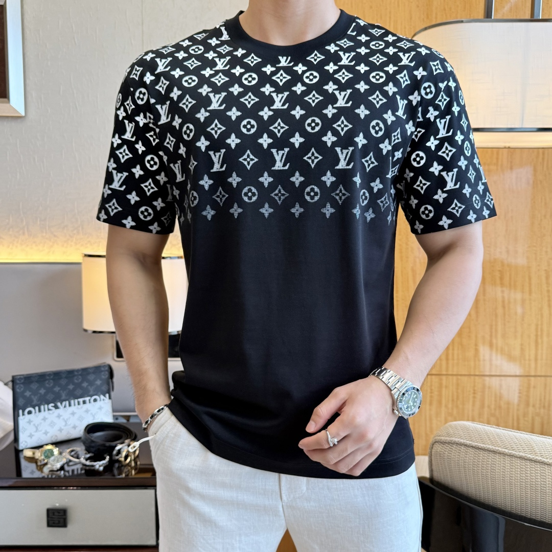 short sleeves