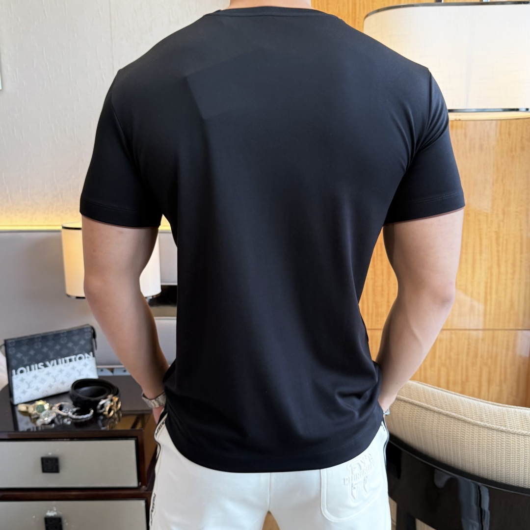 short sleeves