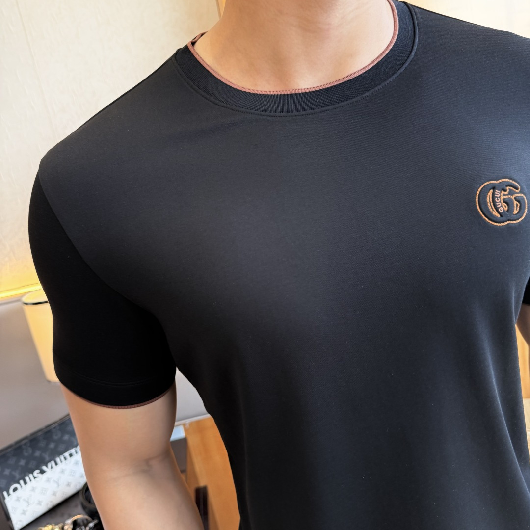 short sleeves