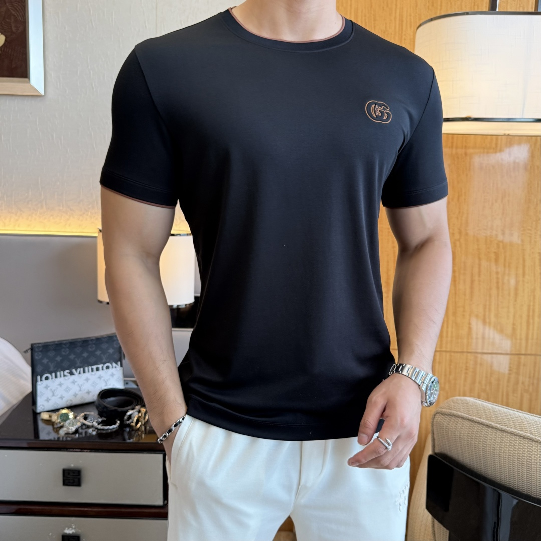 short sleeves