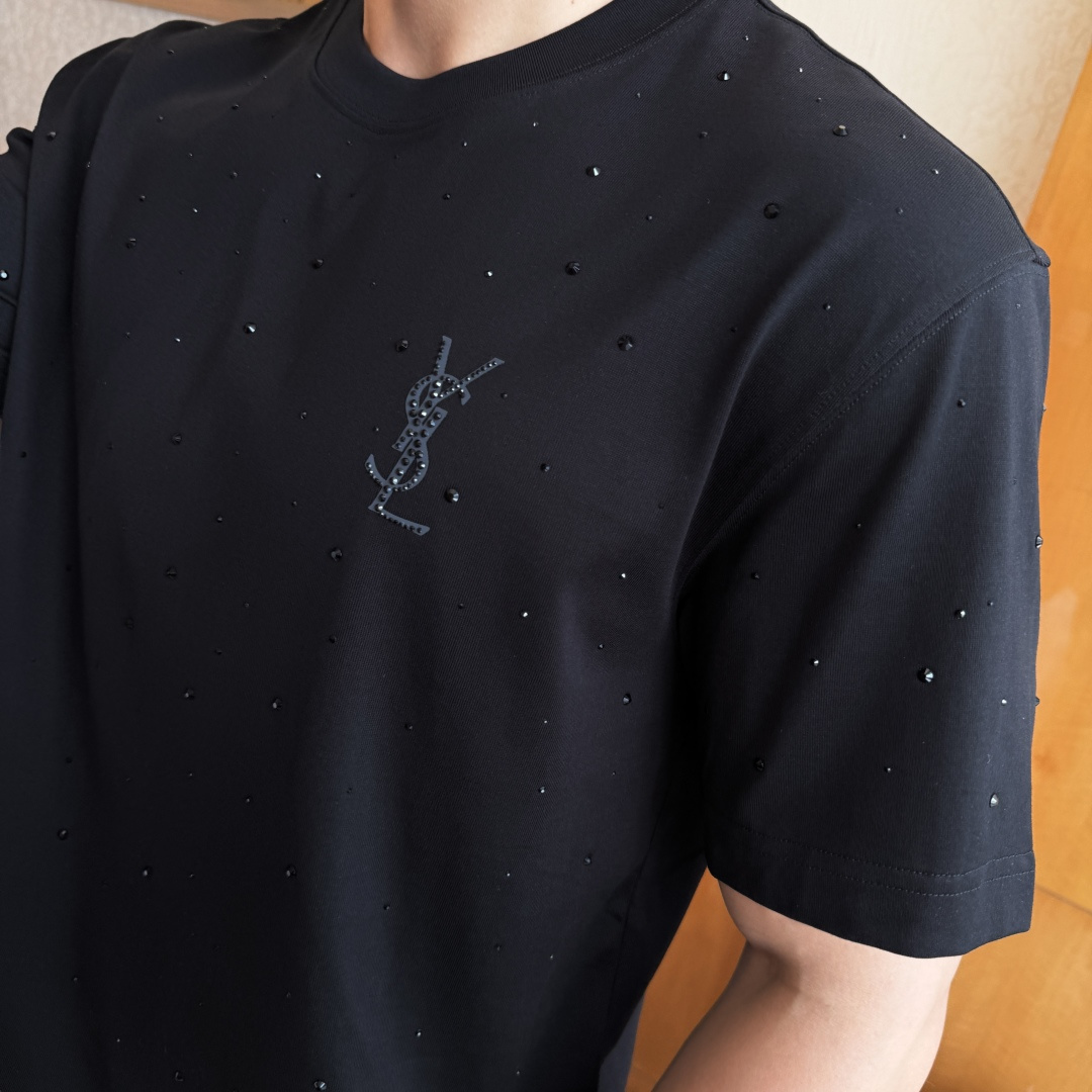 short sleeves