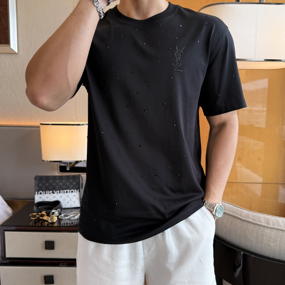 short sleeves