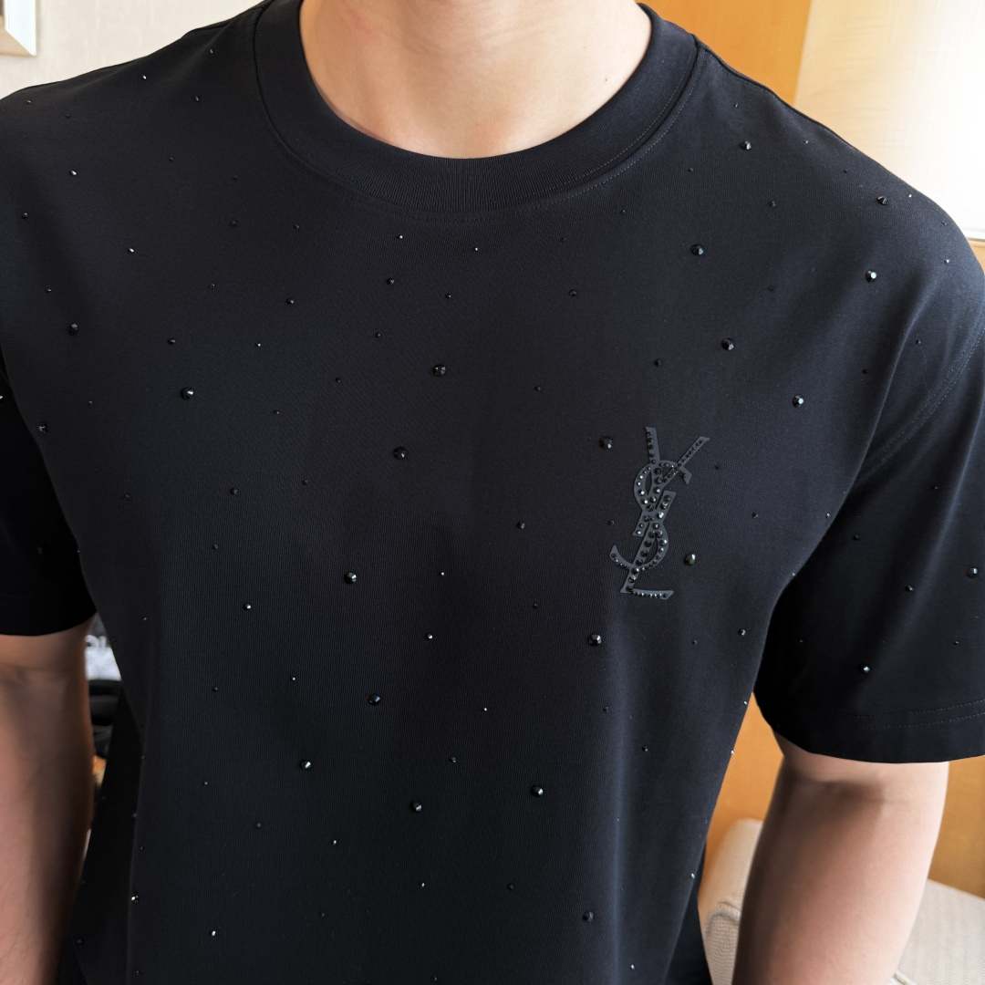 short sleeves