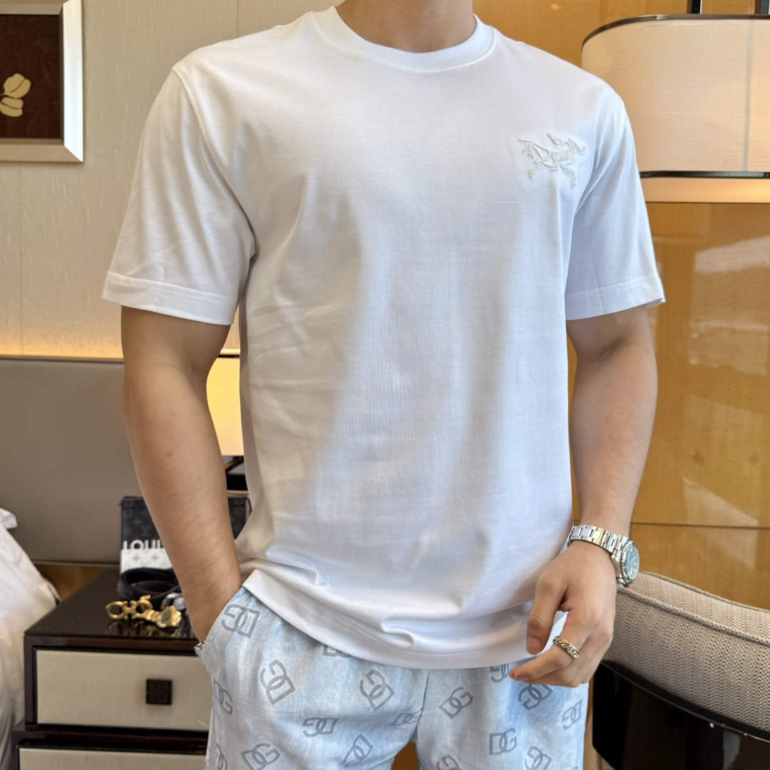 short sleeves