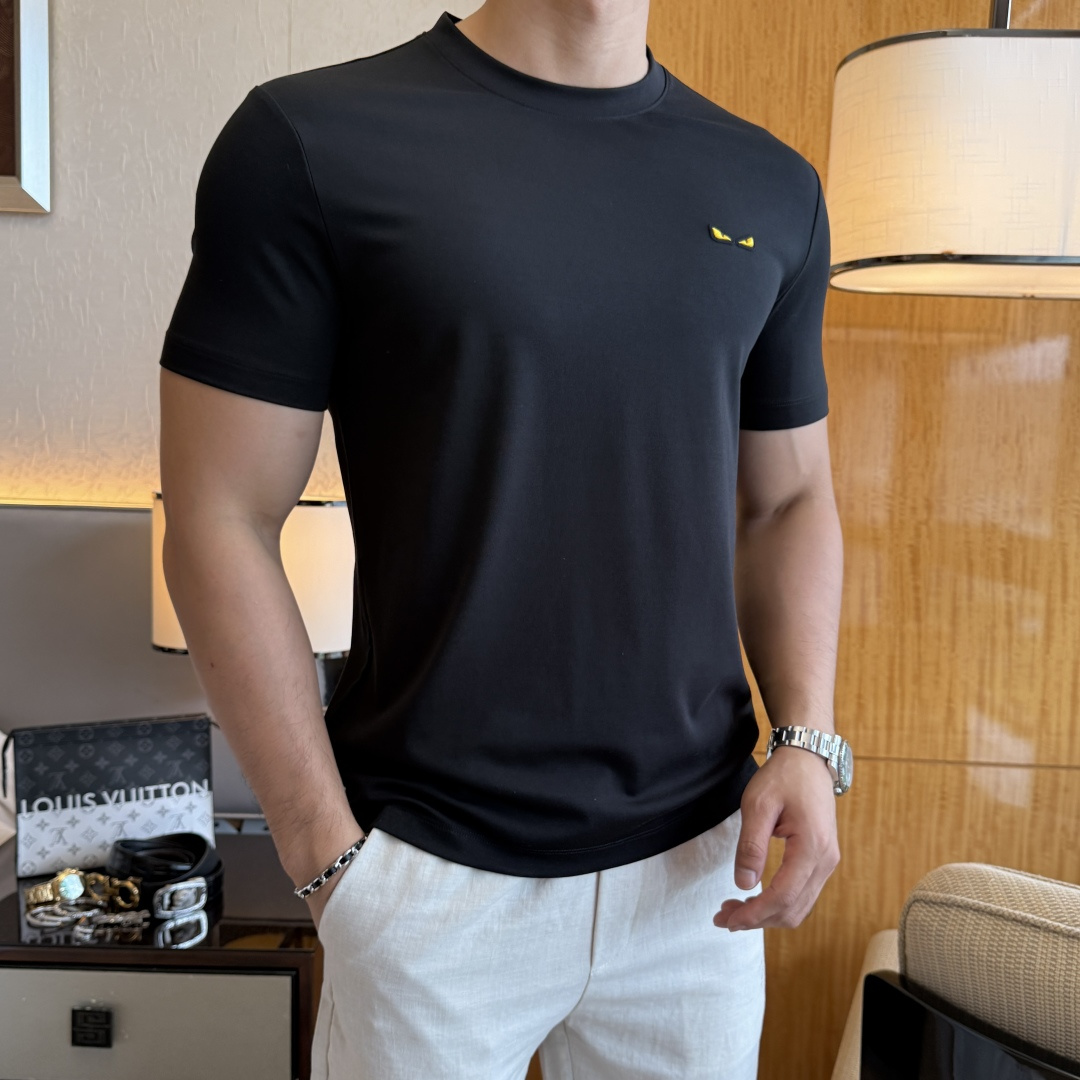 short sleeves