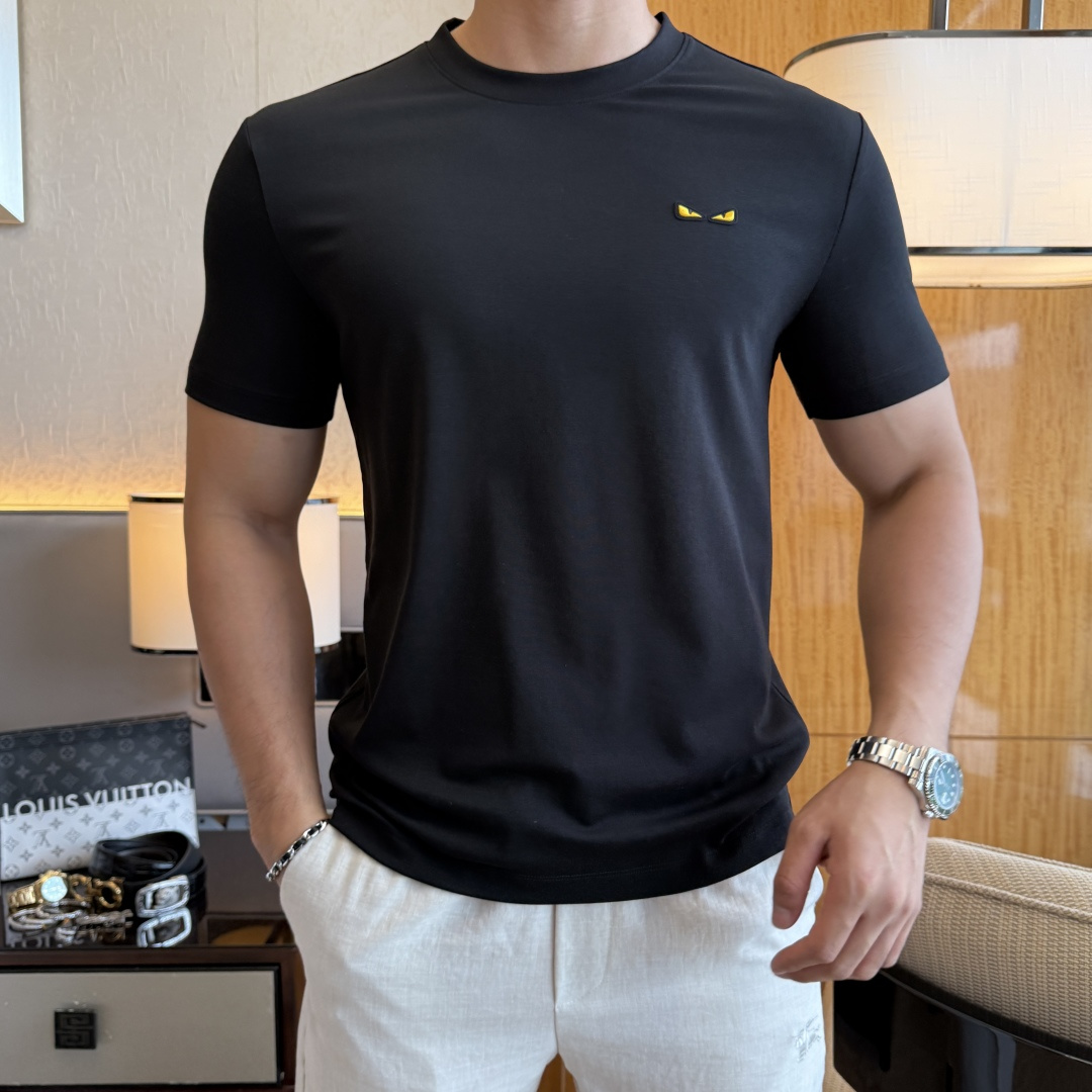 short sleeves