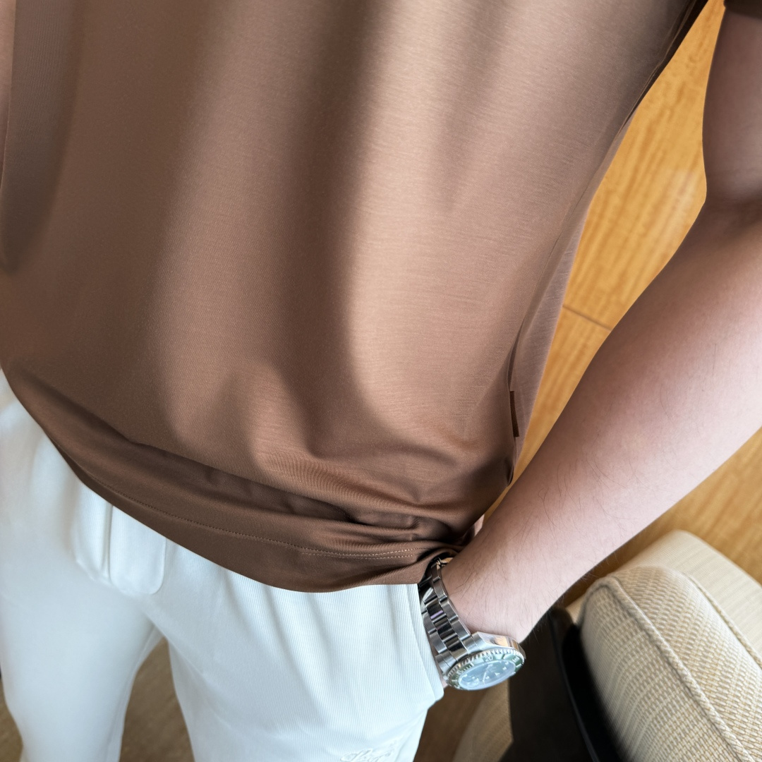 short sleeves