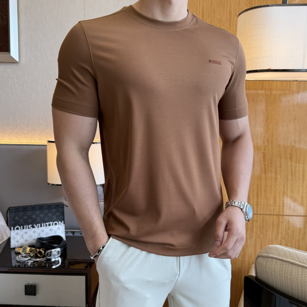 short sleeves