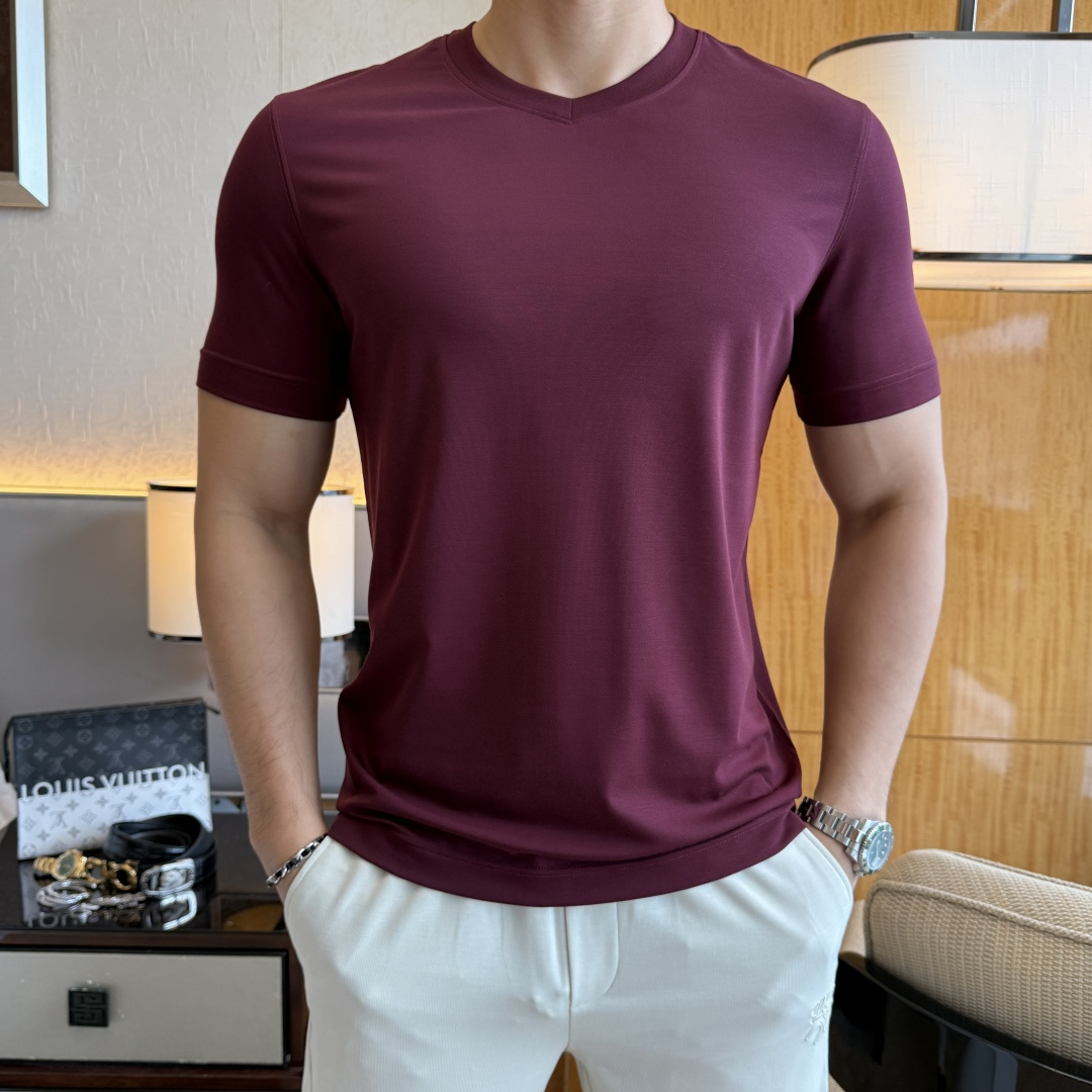 short sleeves