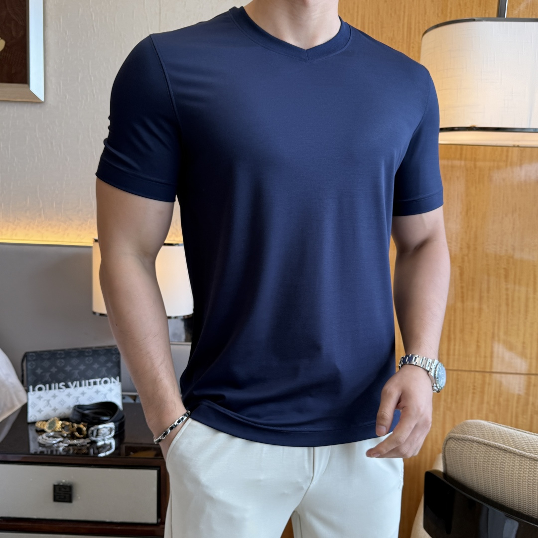 short sleeves