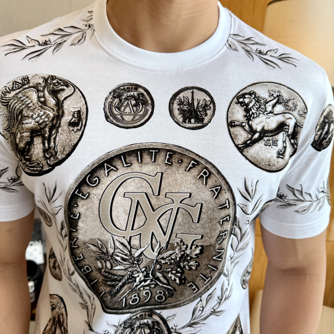 short sleeves