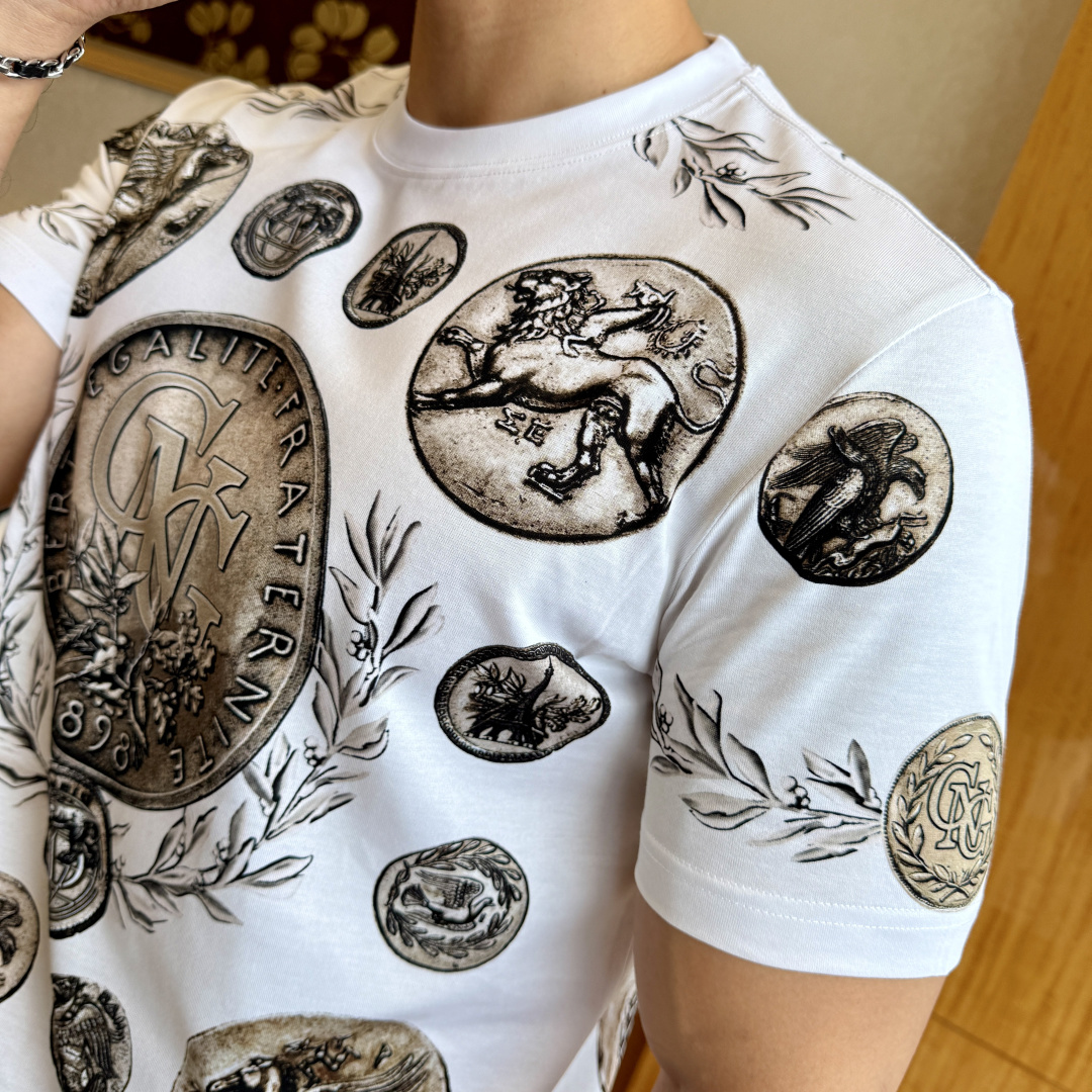 short sleeves