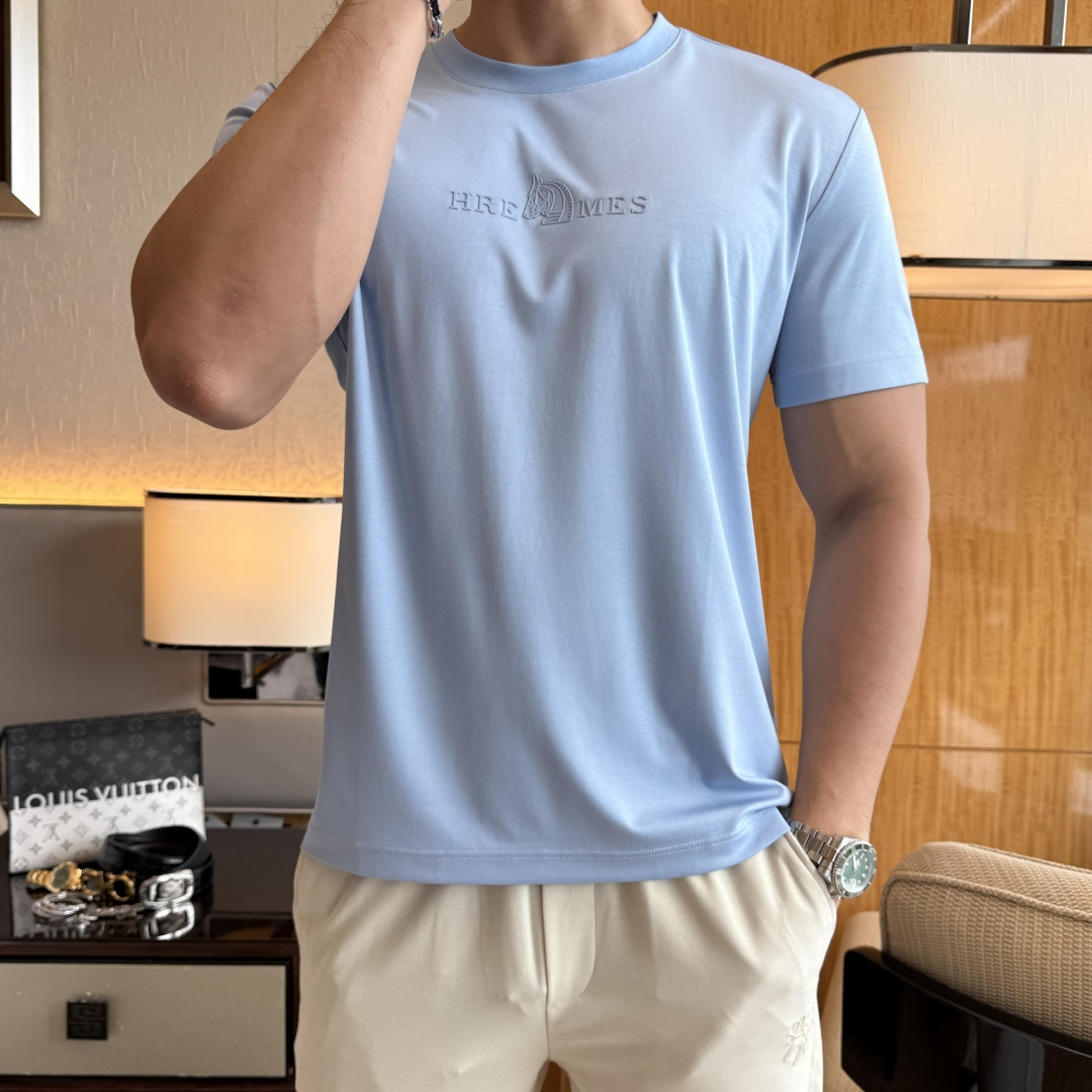 short sleeves