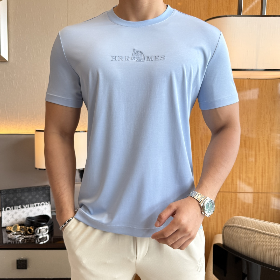 short sleeves