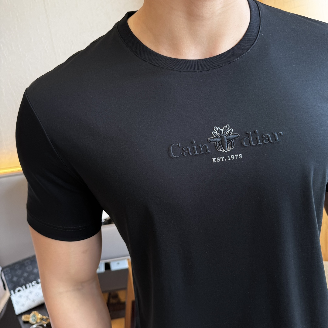 short sleeves