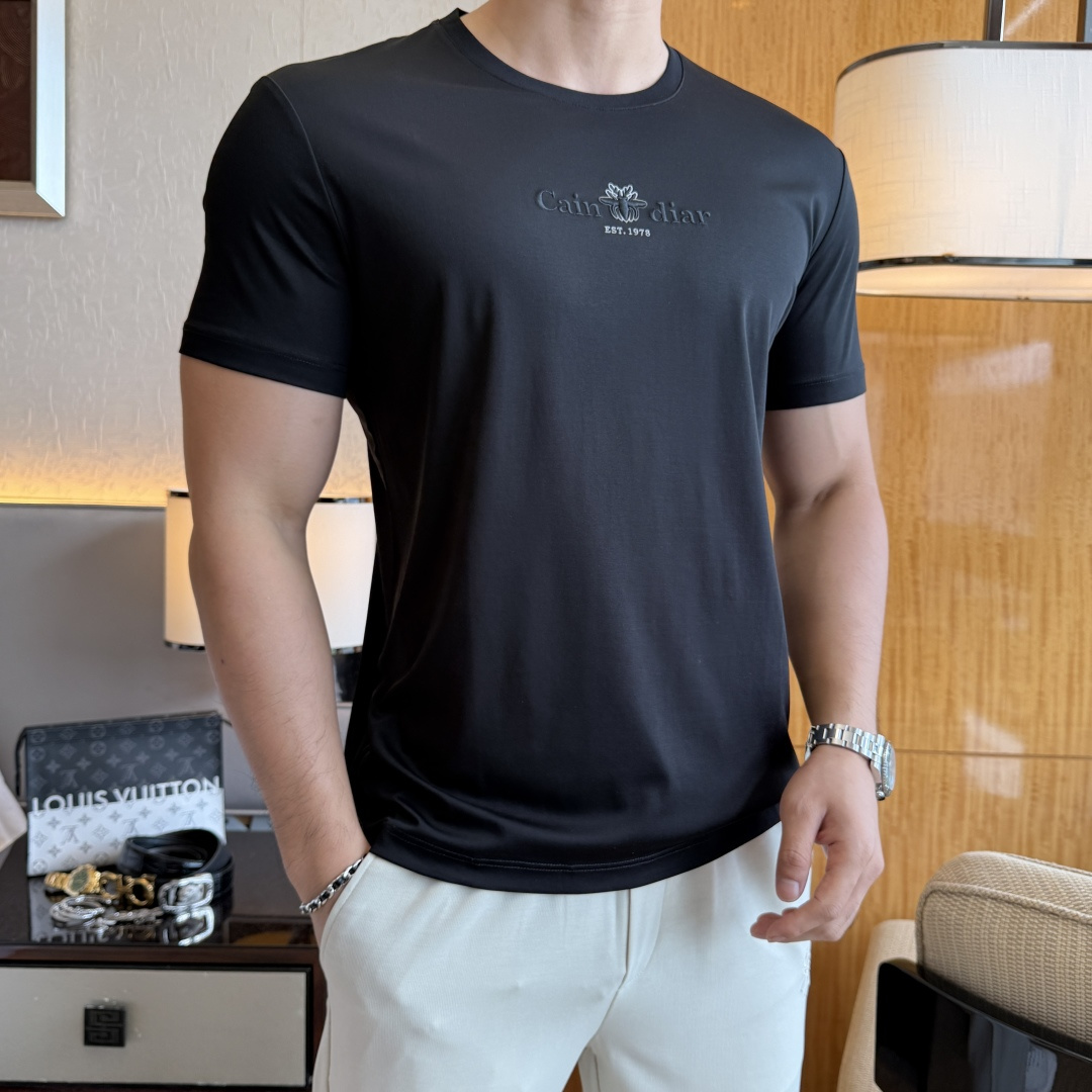 short sleeves