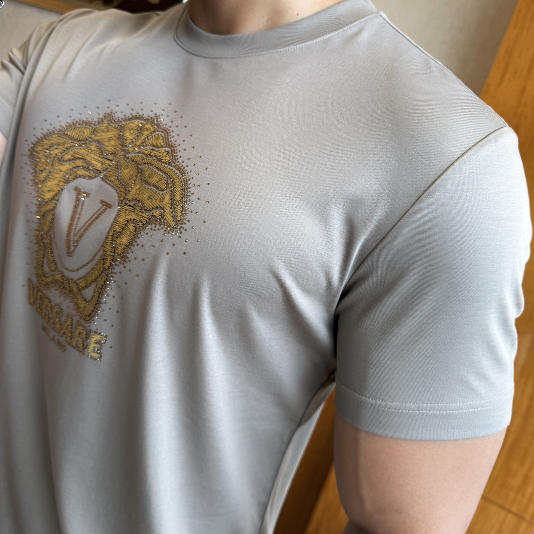 short sleeves