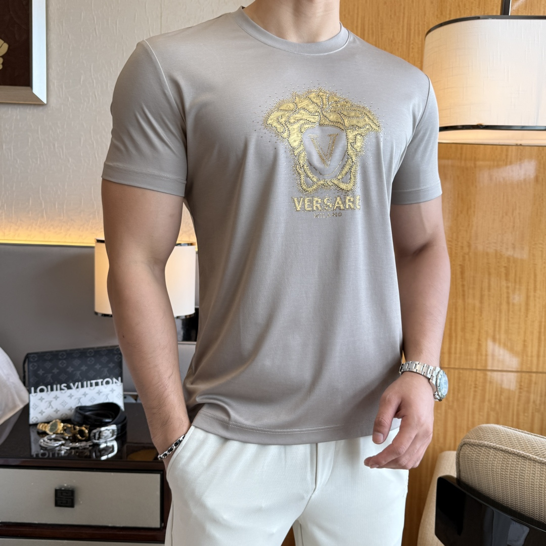 short sleeves