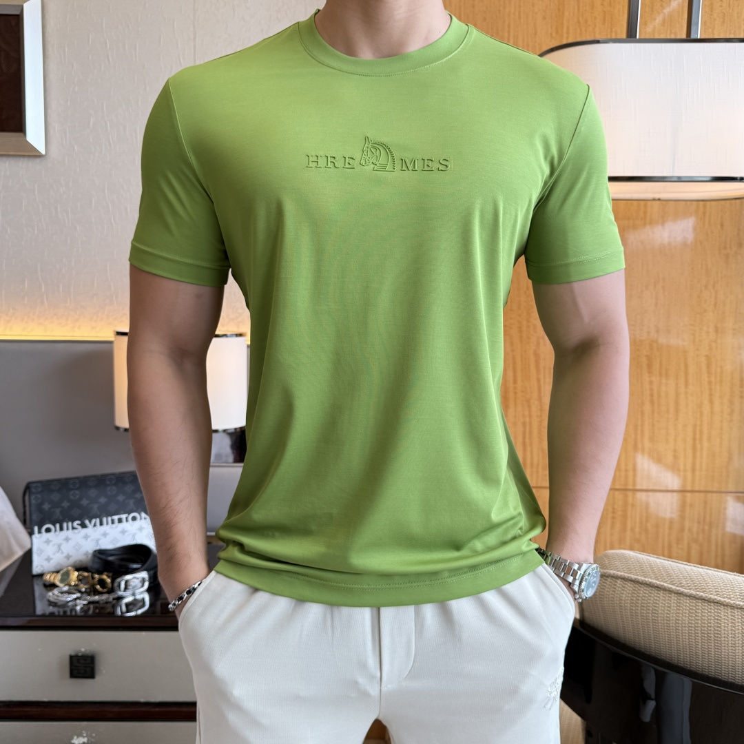 short sleeves