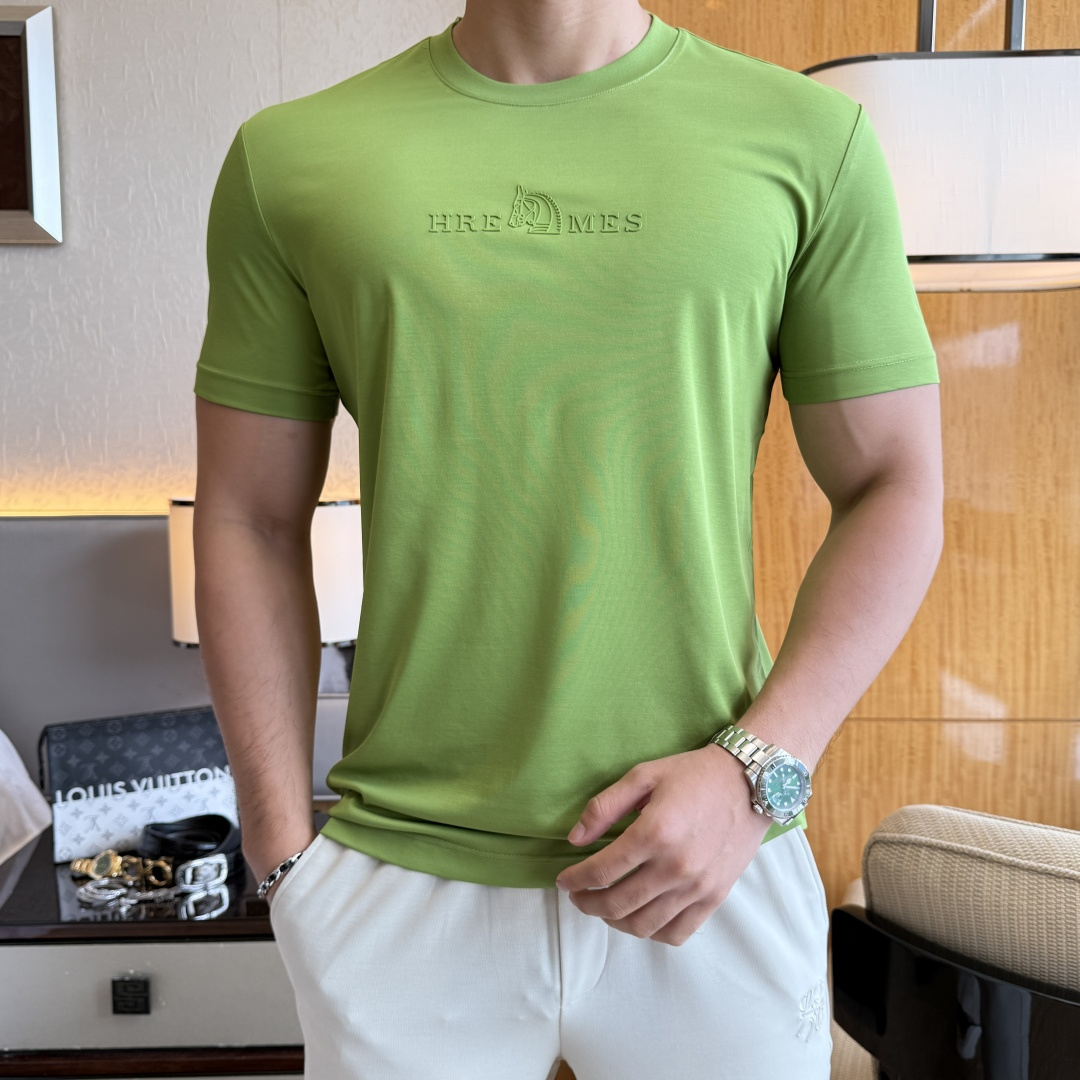 short sleeves
