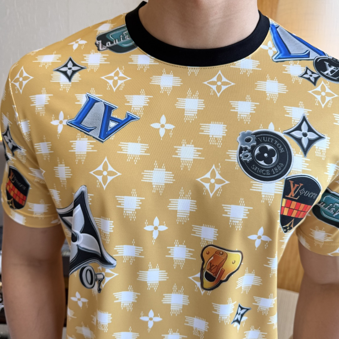 short sleeves