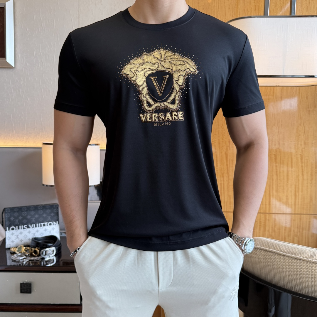 short sleeves