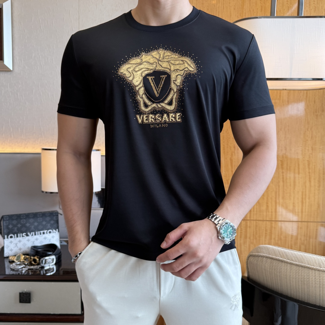 short sleeves