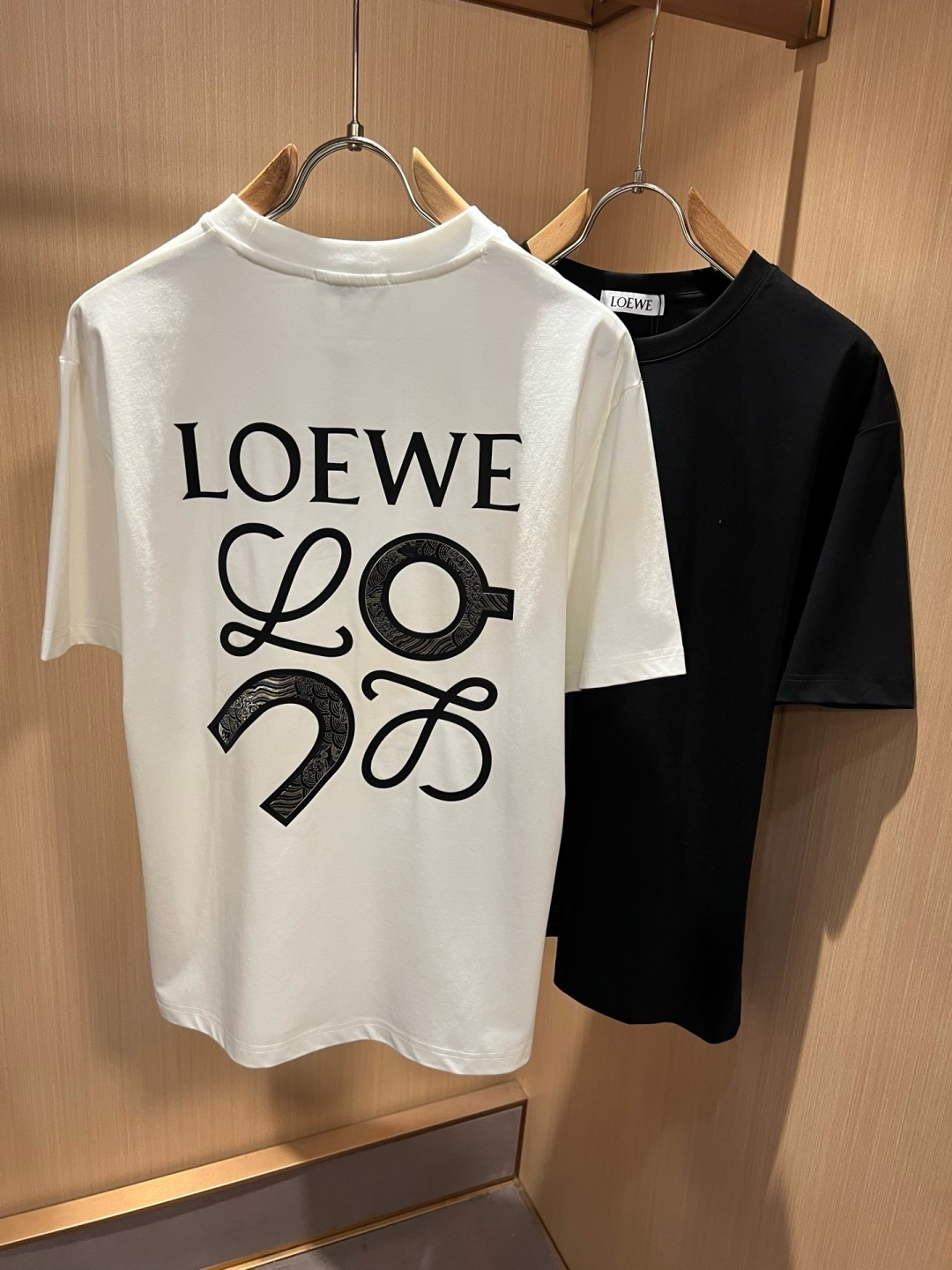 short sleeves