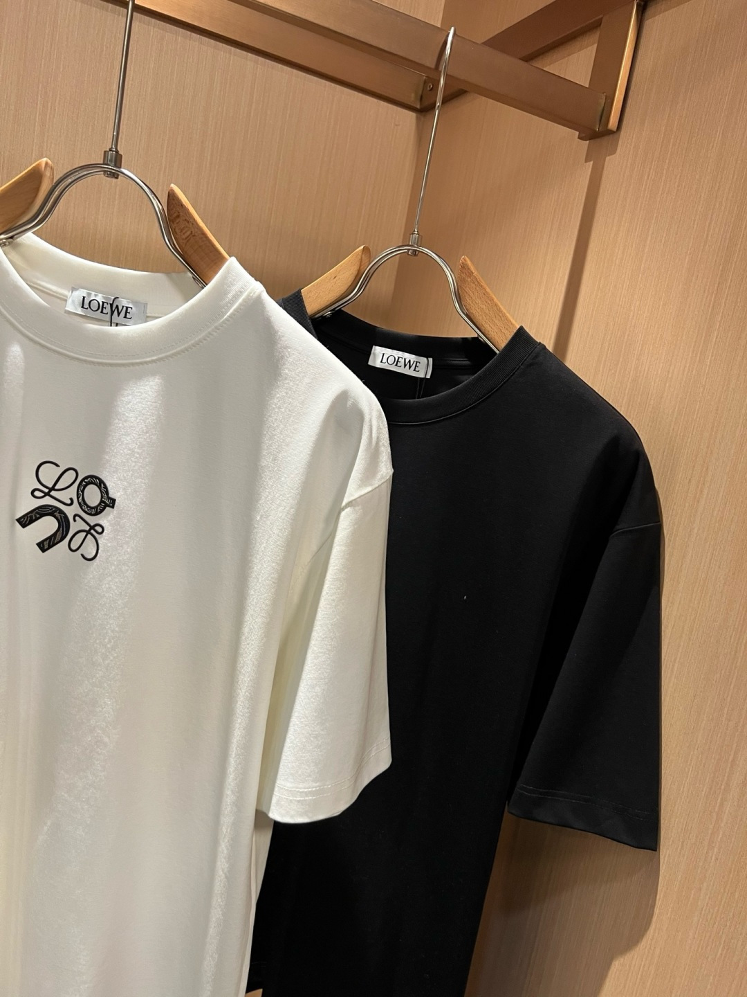short sleeves