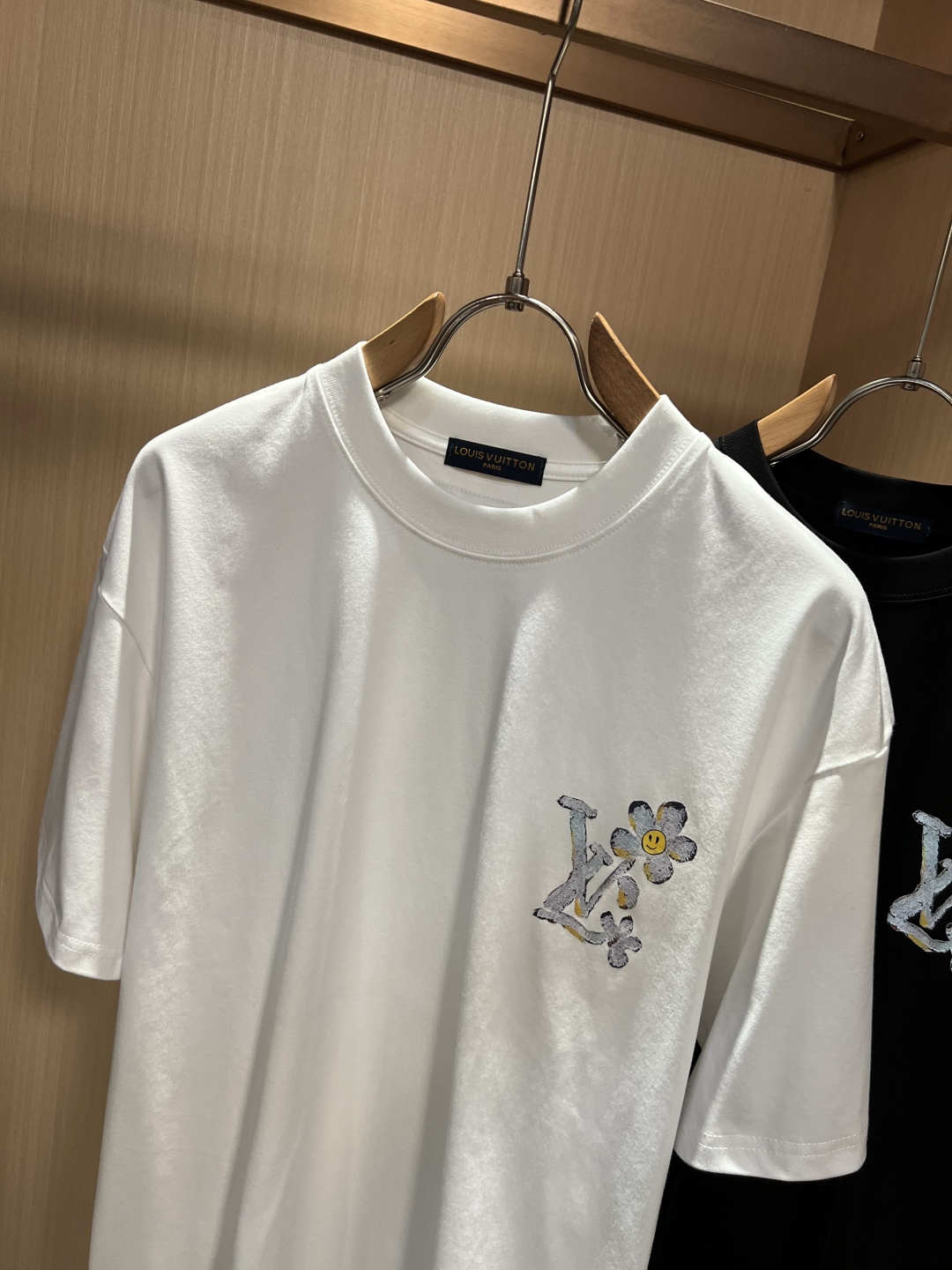 short sleeves