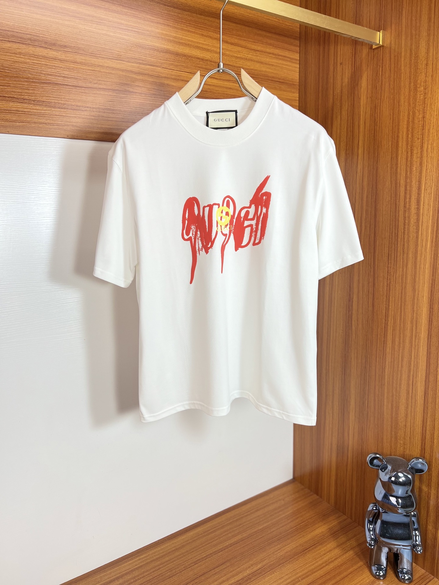 short sleeves