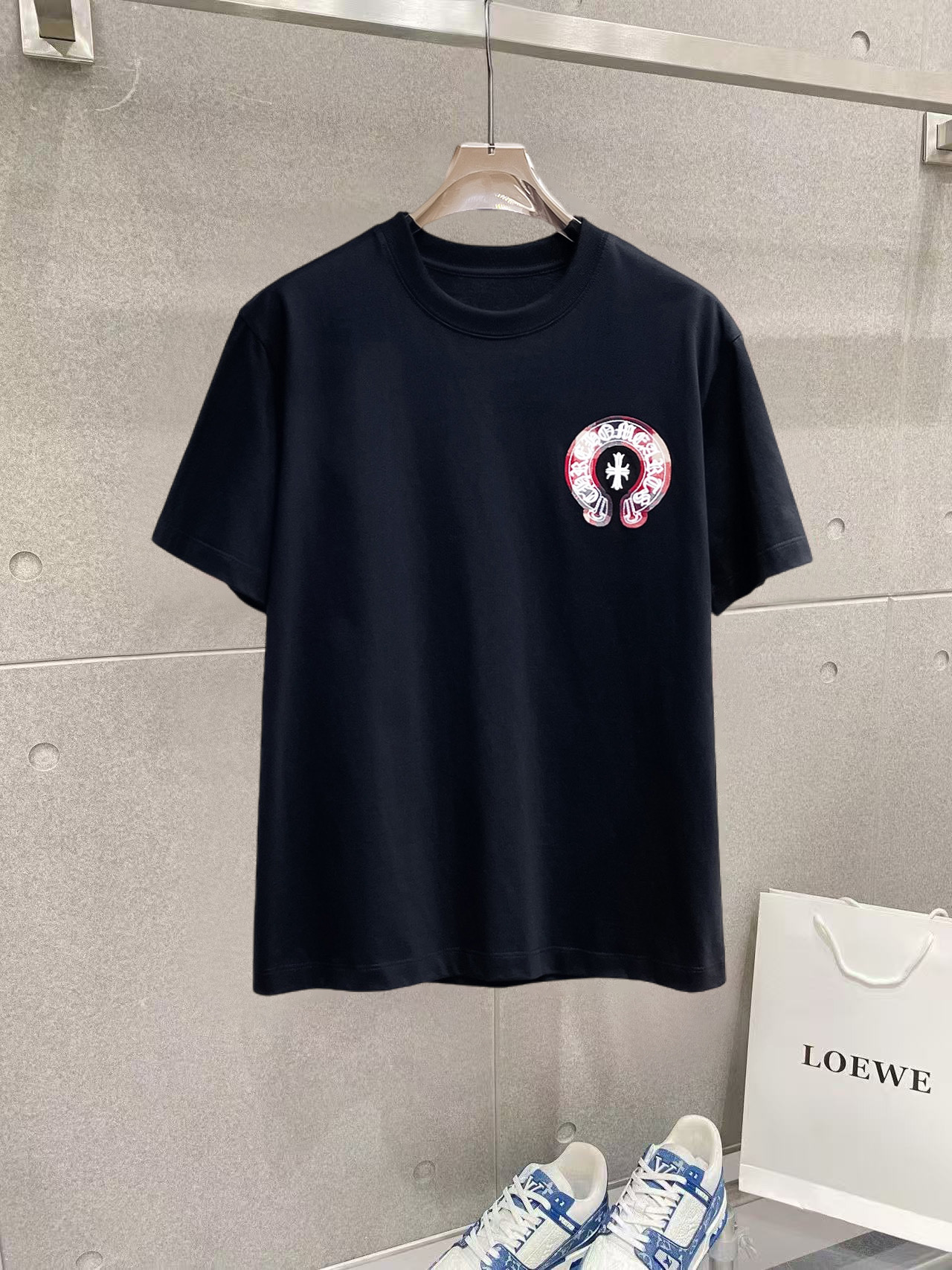 short sleeves