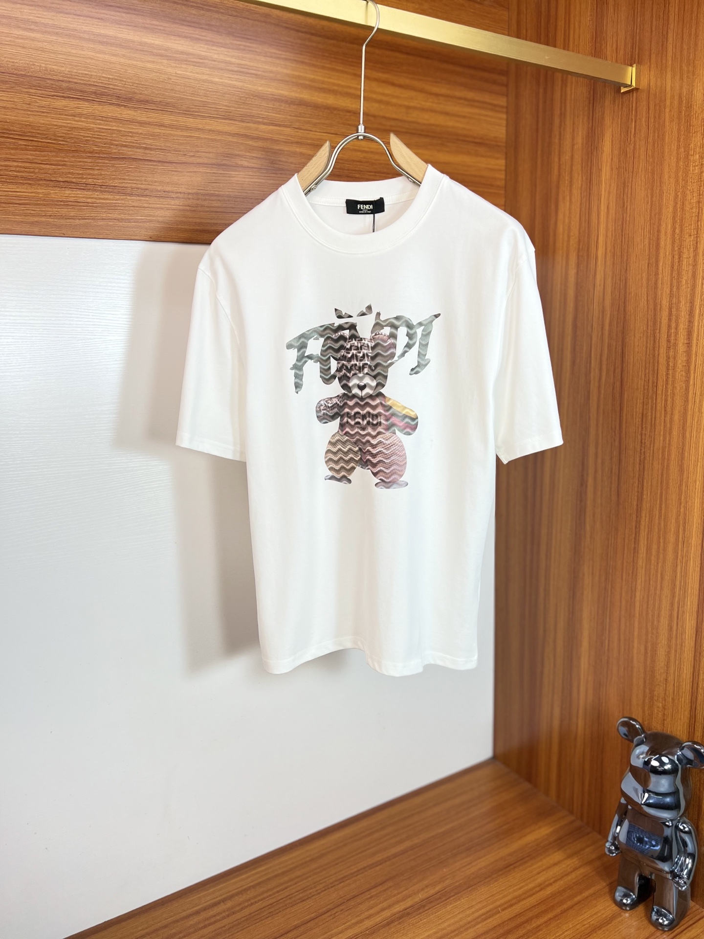 short sleeves
