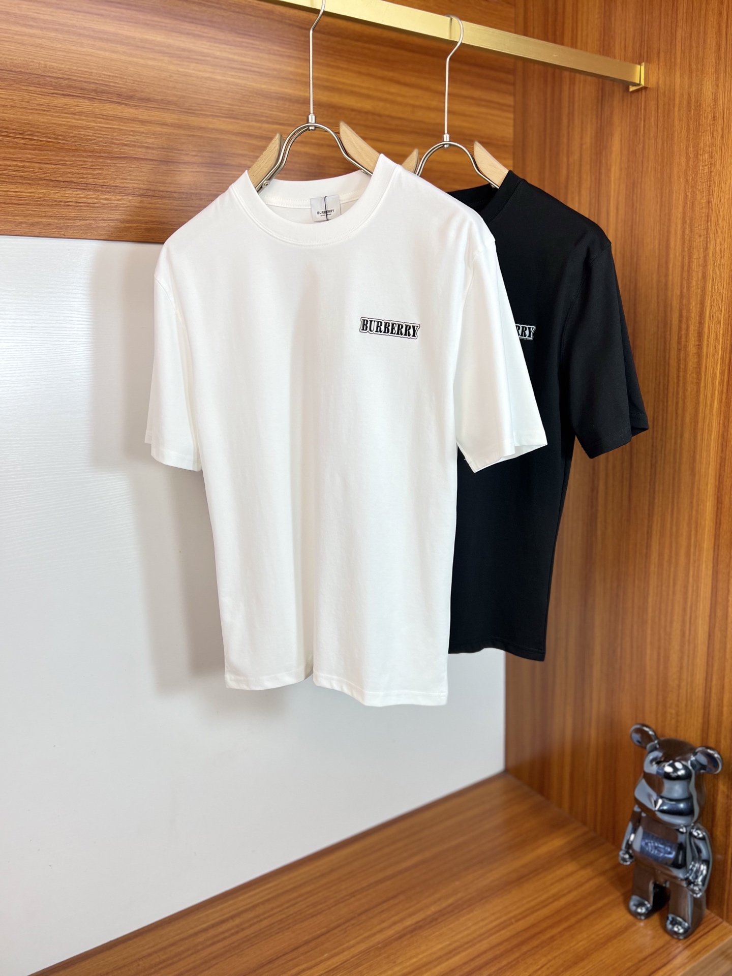short sleeves