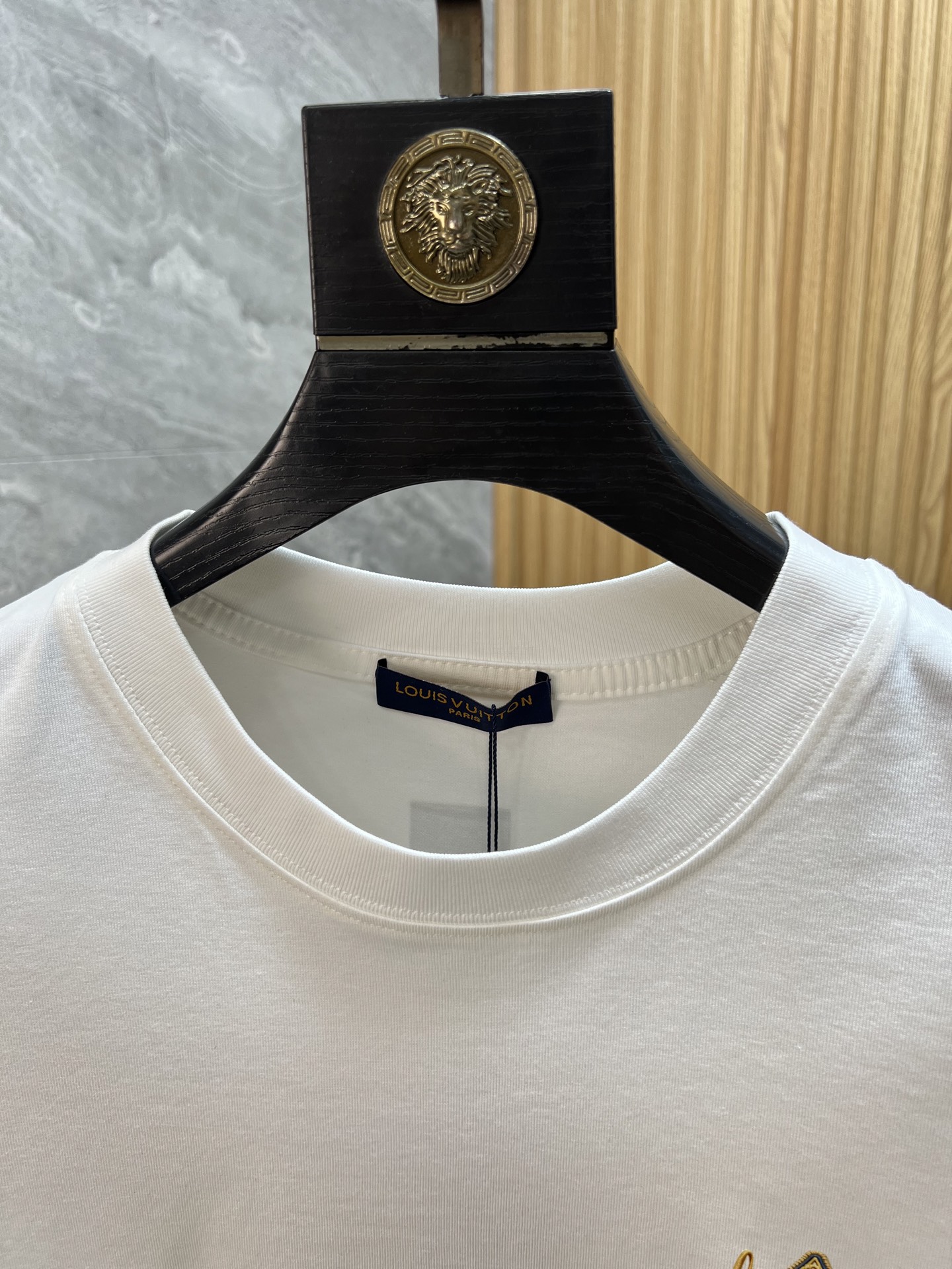 short sleeves