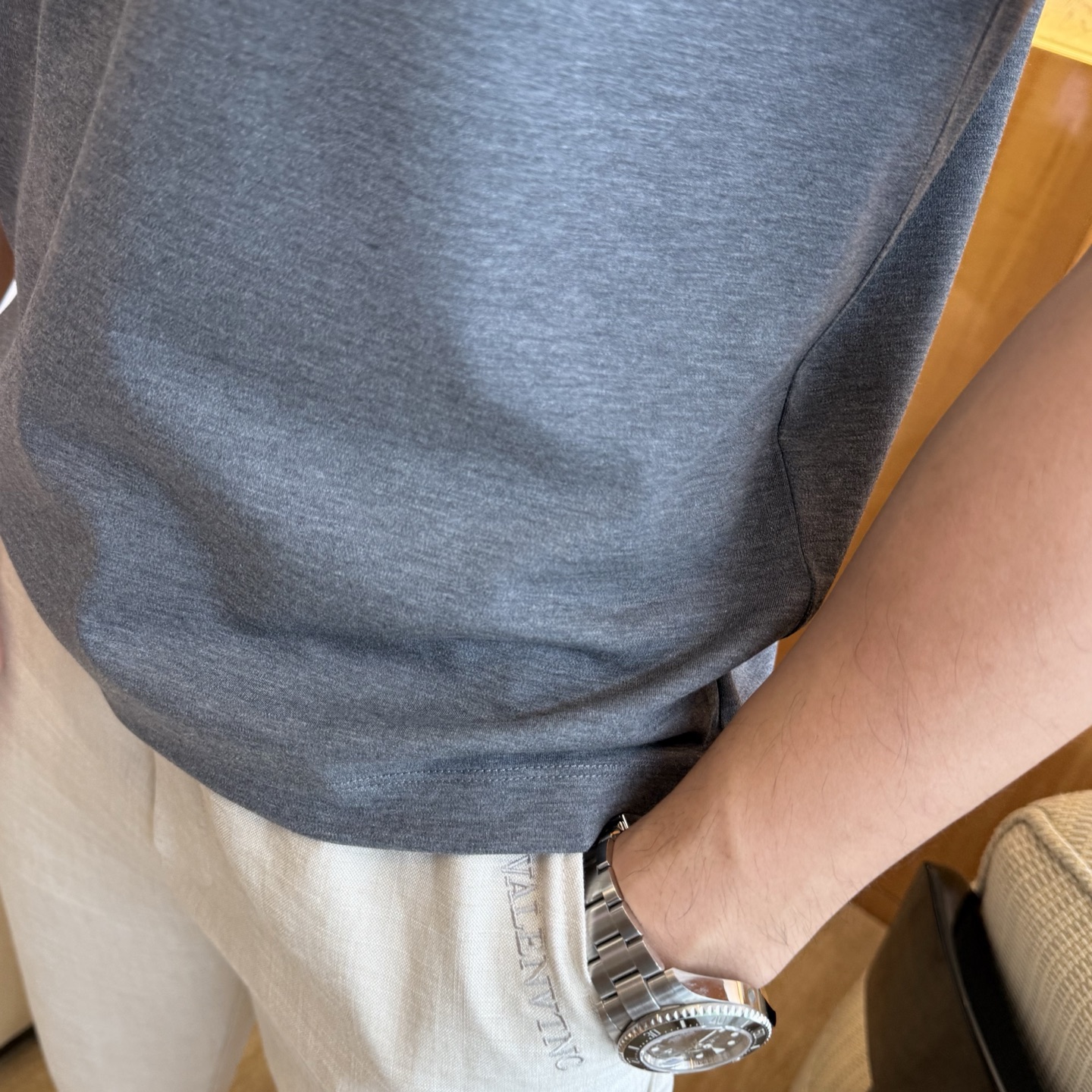 short sleeves