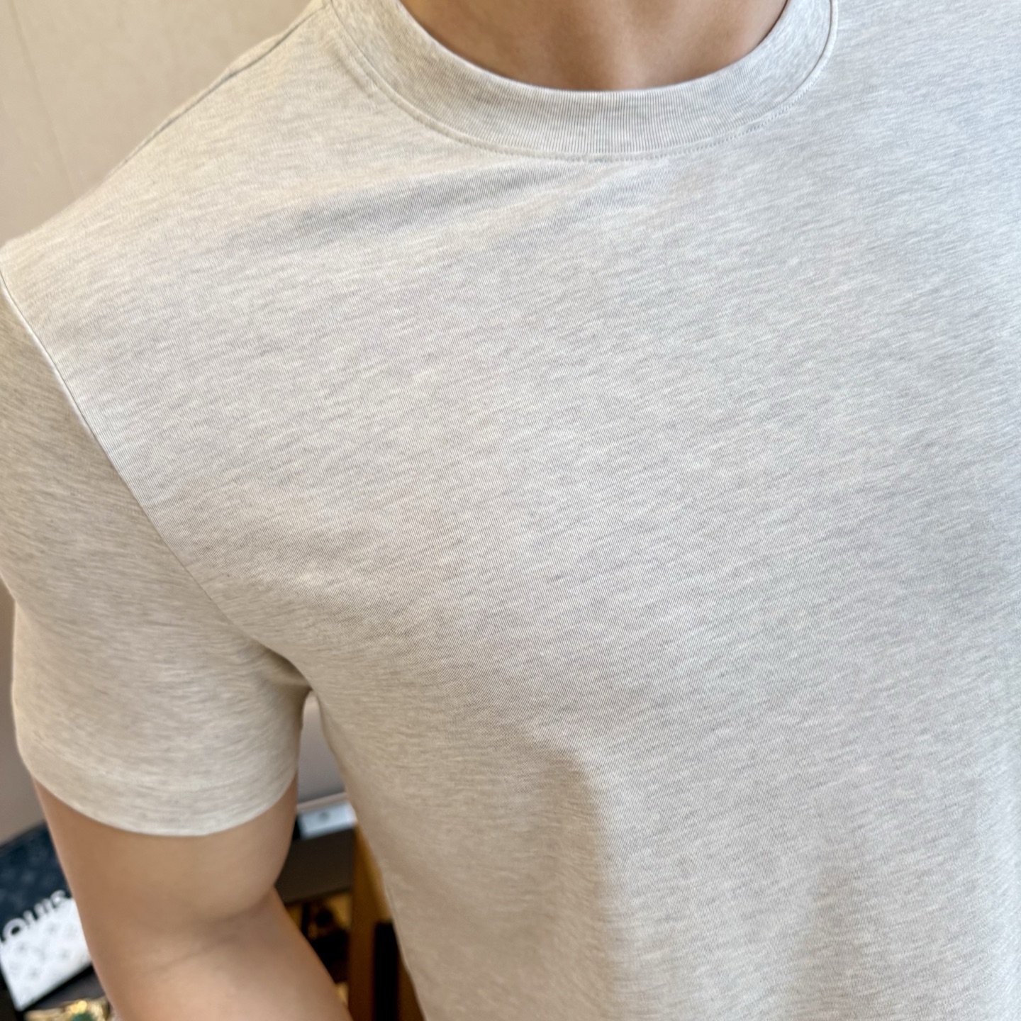 short sleeves