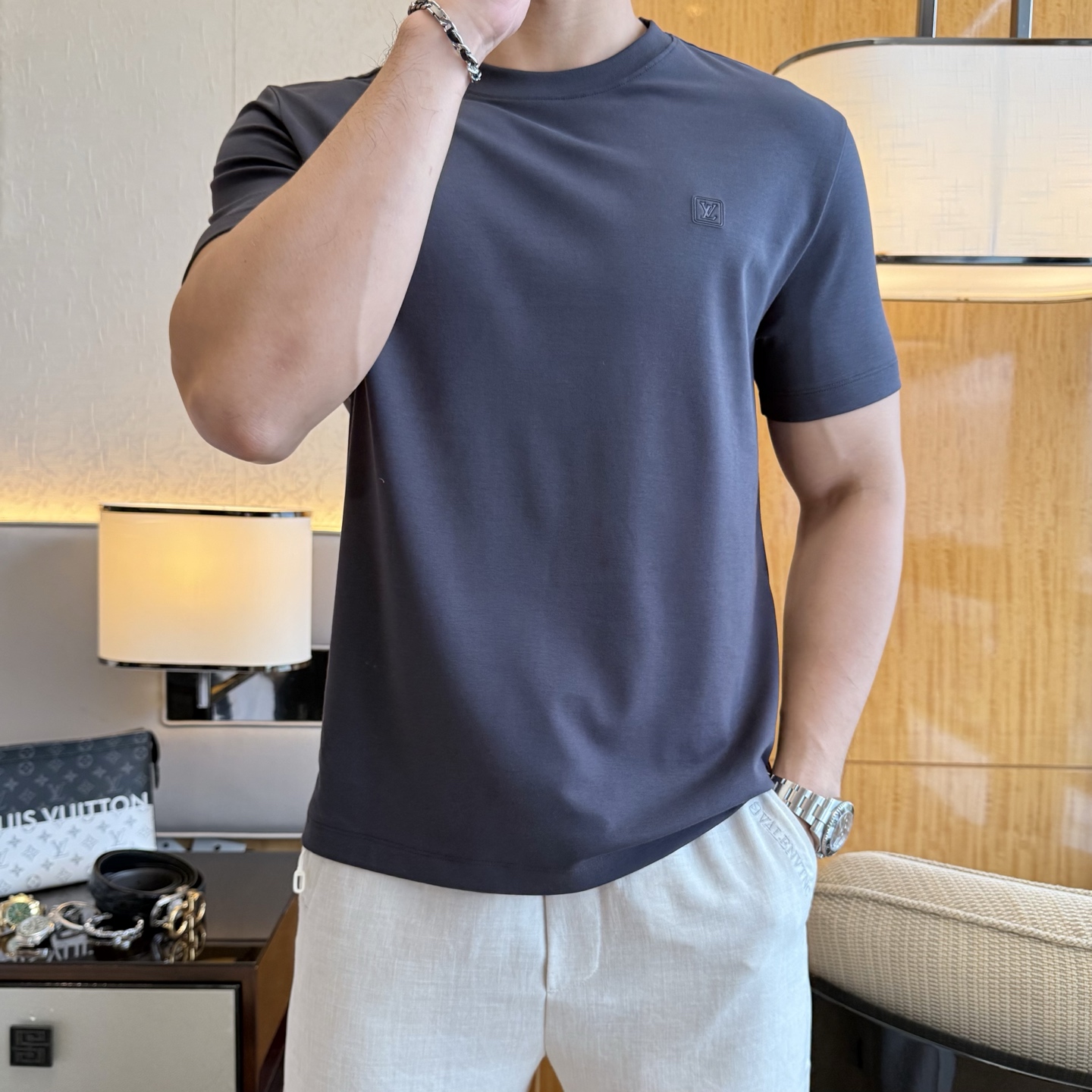 short sleeves