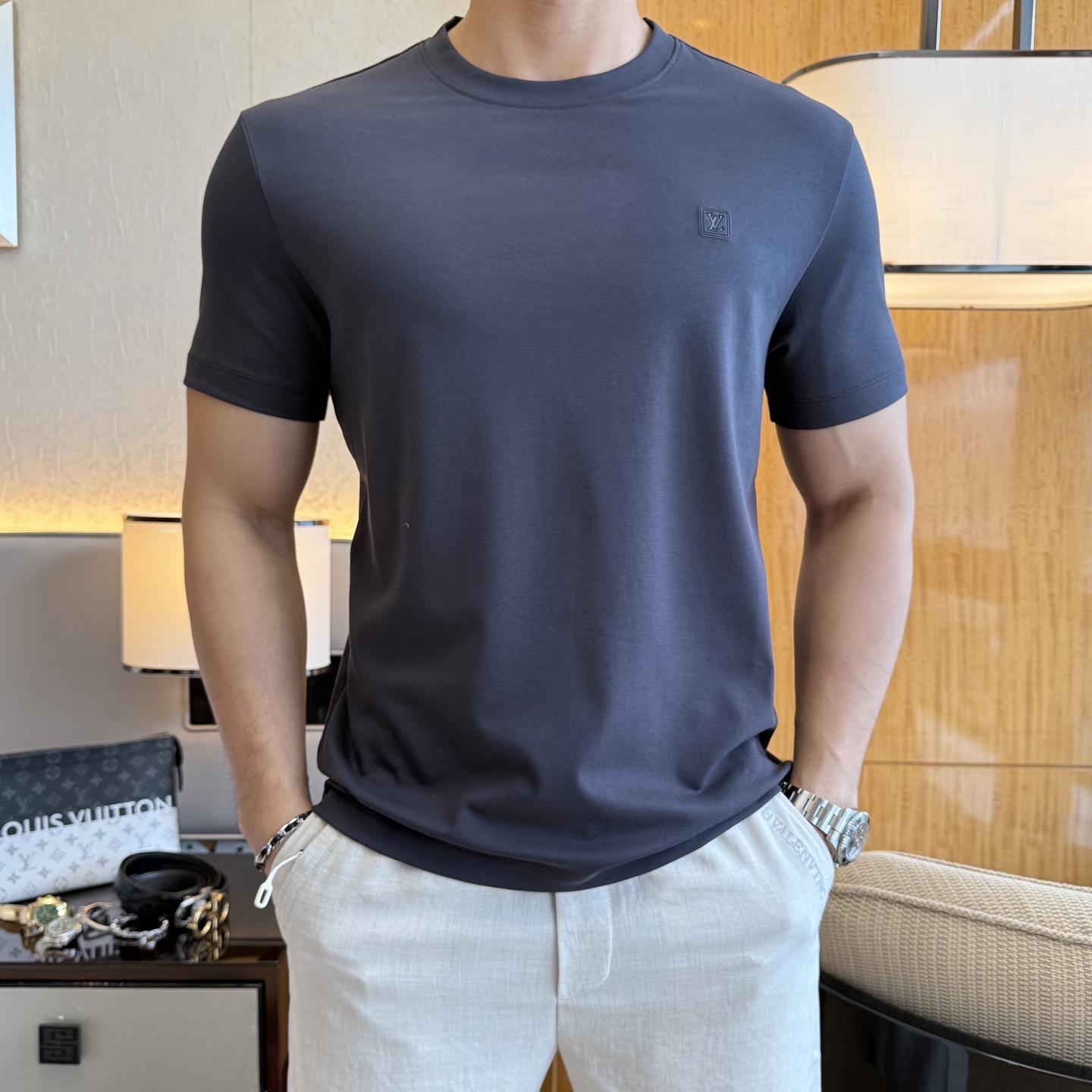 short sleeves
