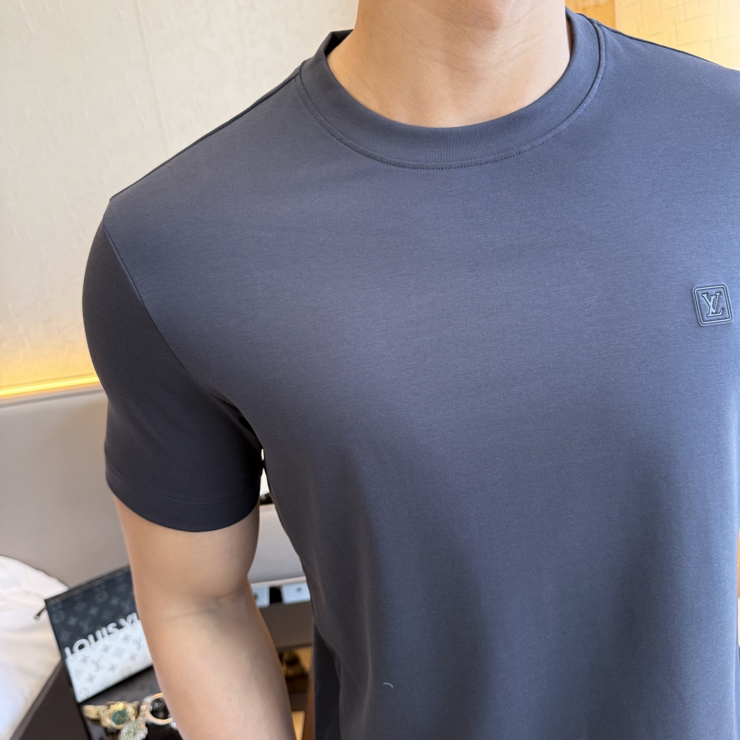 short sleeves